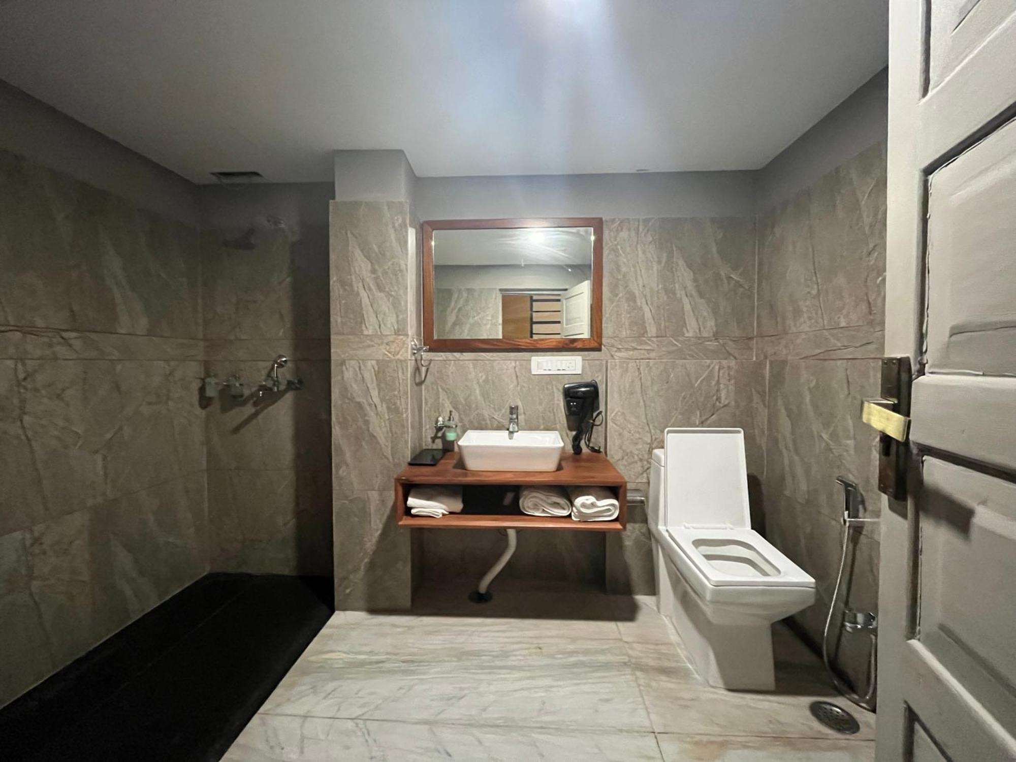 Nkaasa Hotel Personal Suites Raxaul Dış mekan fotoğraf
